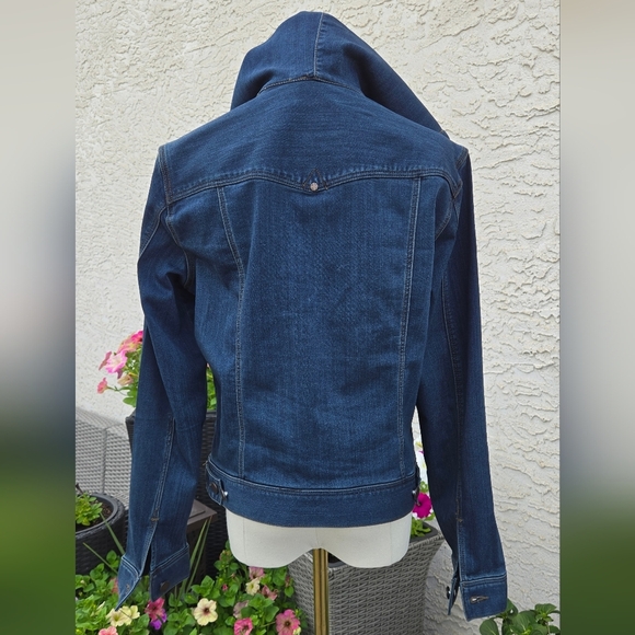 Liverpool Los Angeles Hooded Denim Jacket - Picture 14 of 16